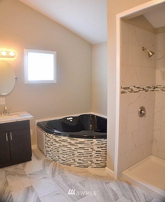 1117 Magnuson Way Bremerton, WA 98310 - Photo 15 of 25 Gallery Image 15