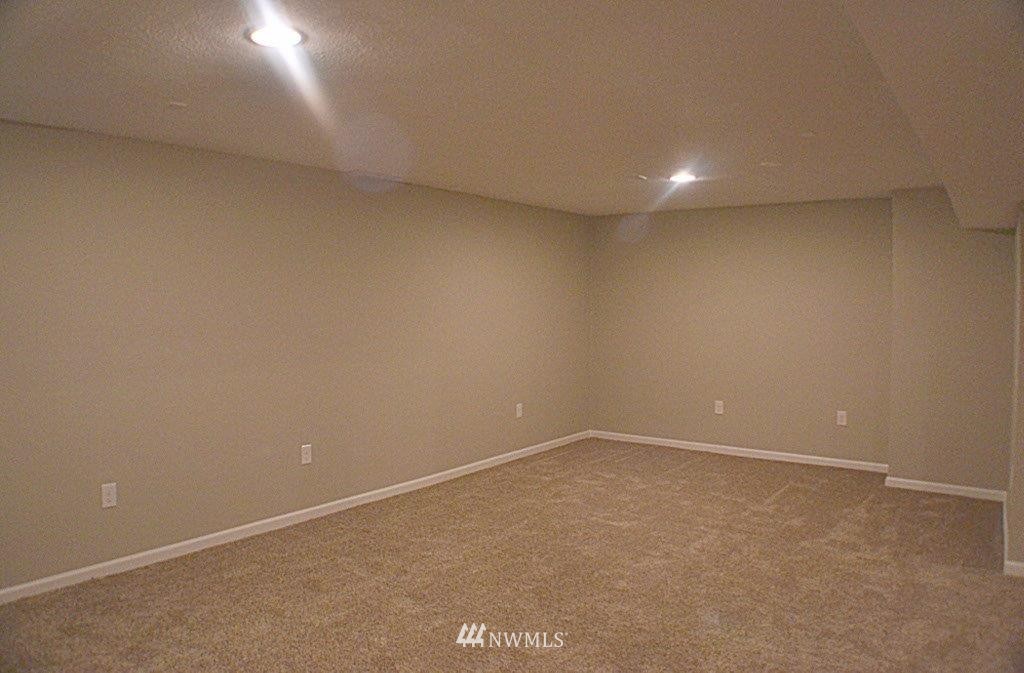 1117 Magnuson Way Bremerton, WA 98310 - Photo 22 of 25 Gallery Image 22