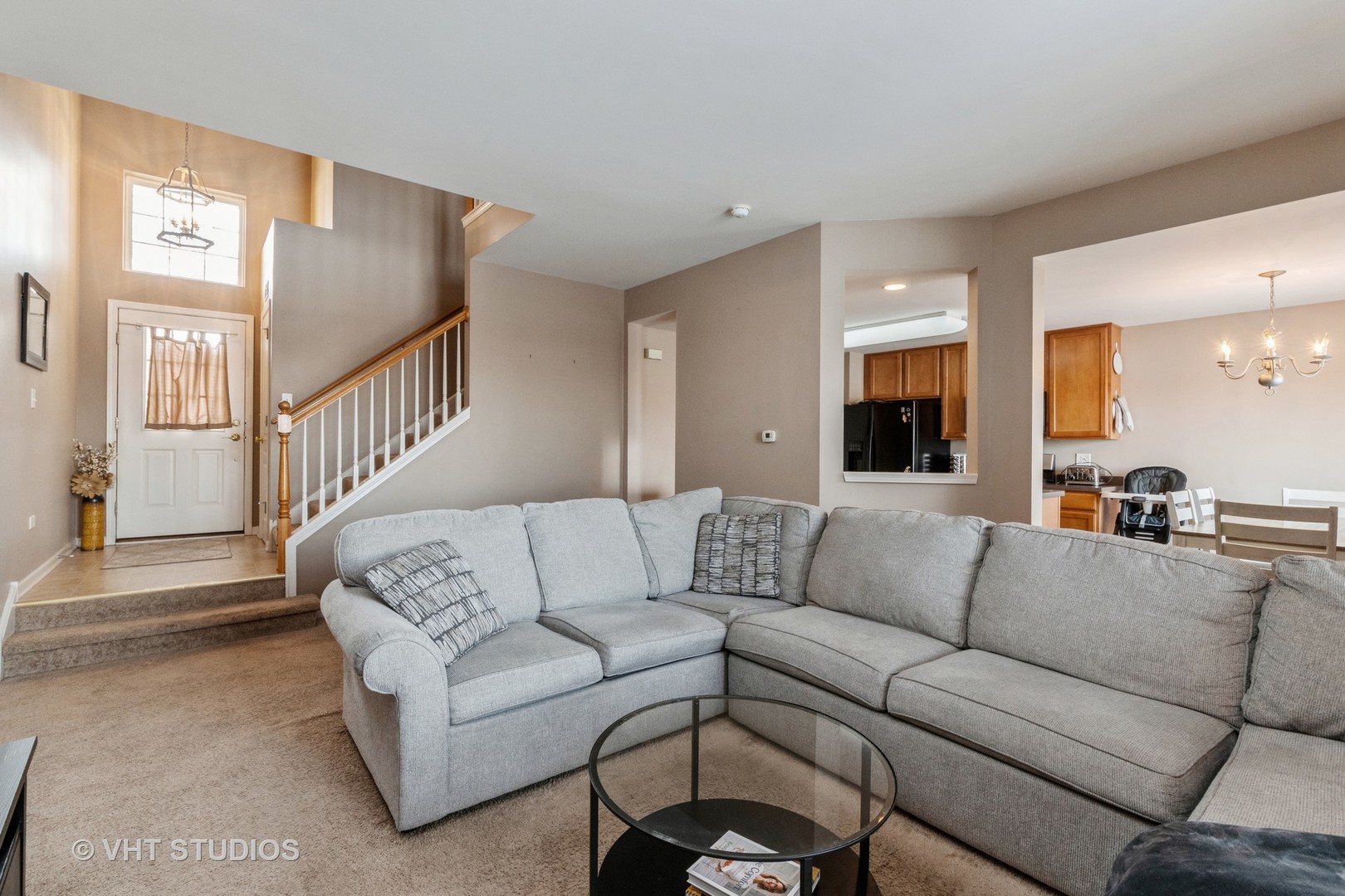 15320 Pinewood Road Lockport, IL 60441 - Photo 6 of 22 a living room with furniture and a large window