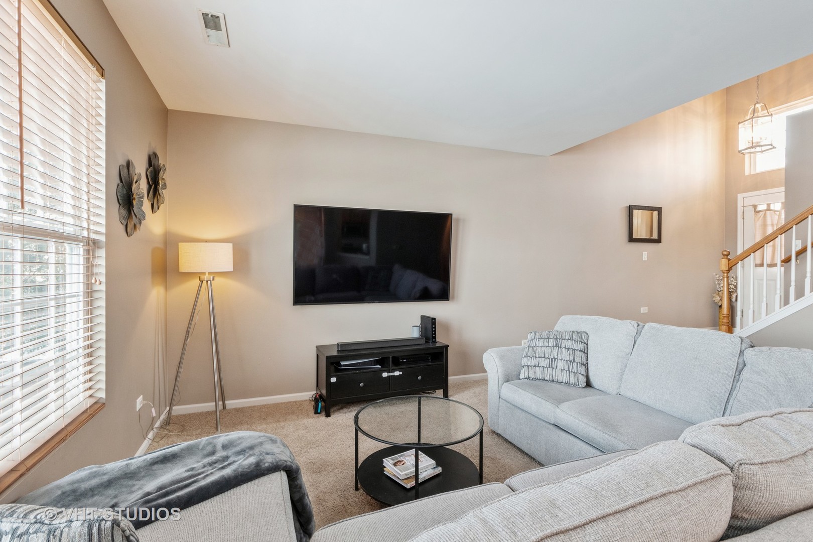 15320 Pinewood Road Lockport, IL 60441 - Photo 7 of 22 a living room with furniture and a flat screen tv