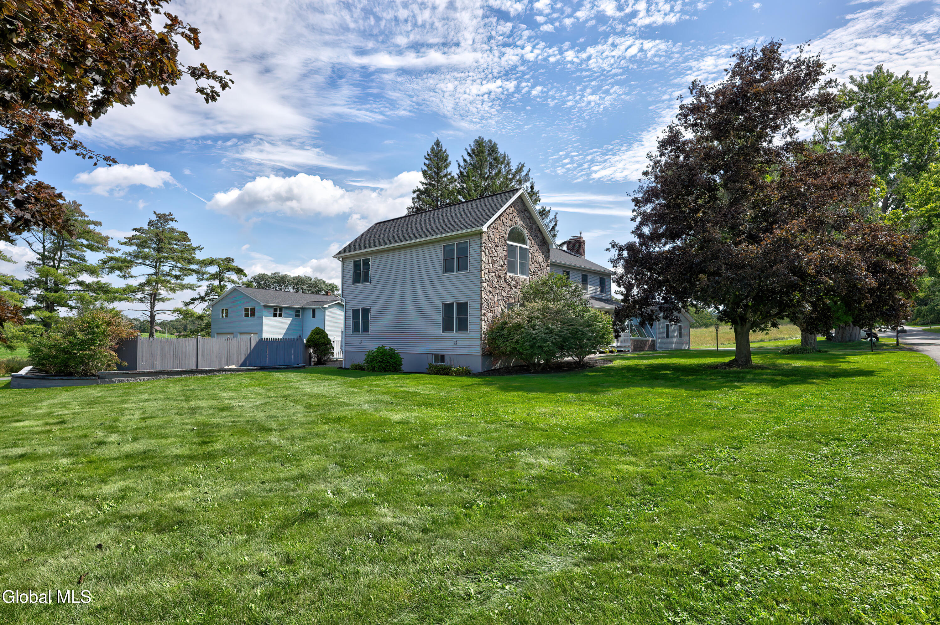 23 Flower Road Troy, NY 12180 - Photo 2 of 85 1 (6)