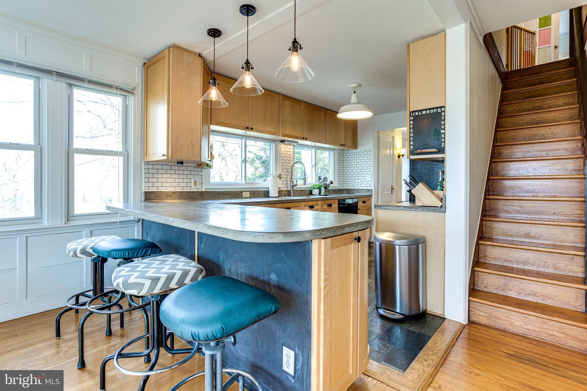 7128 Ridge Road Frederick, MD 21702 - Photo 6 of 34