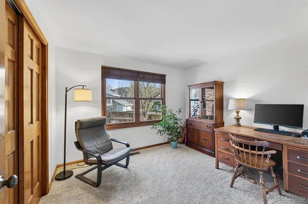 $950,000 | 28 Willowleaf Drive, Littleton, CO 80127