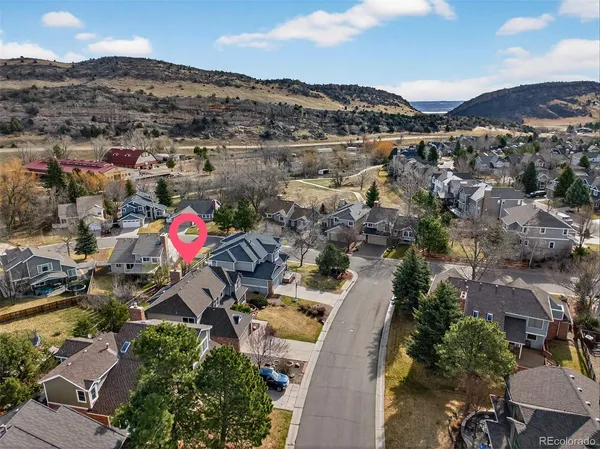 $950,000 | 28 Willowleaf Drive, Littleton, CO 80127