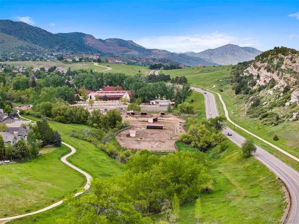 $950,000 | 28 Willowleaf Drive, Littleton, CO 80127