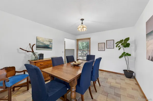 $950,000 | 28 Willowleaf Drive, Littleton, CO 80127