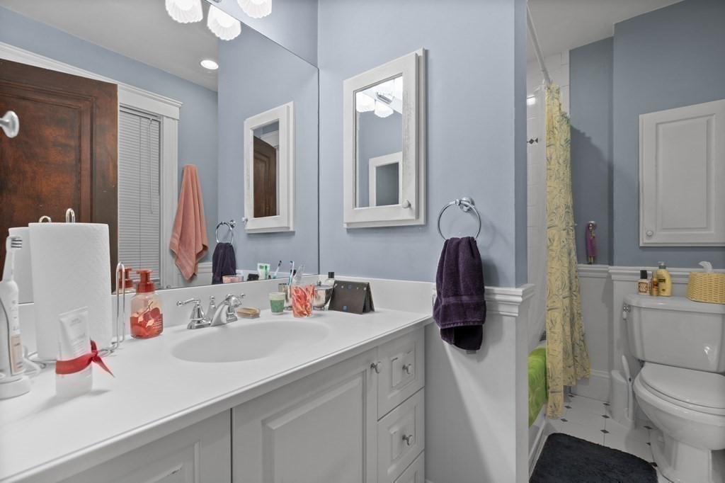 34 Walden Street Newton, MA 02460 - Photo 12 of 19