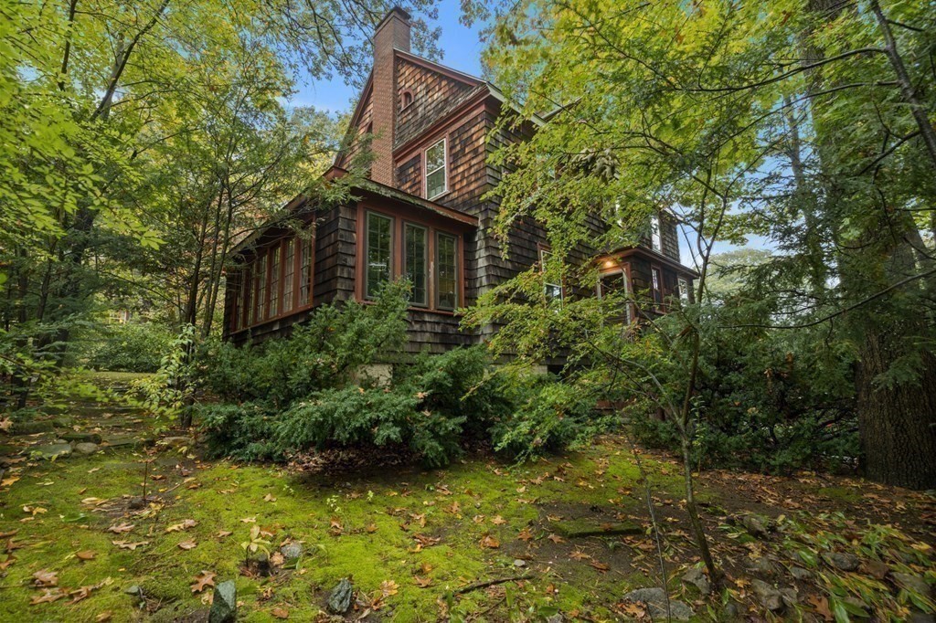 34 Walden Street Newton, MA 02460 - Photo 15 of 19