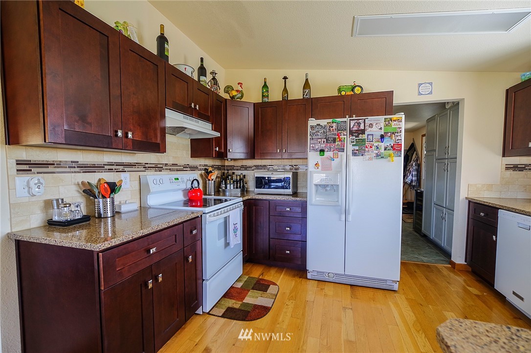 5731 Faust Road Ellensburg, WA 98926 - Photo 6 of 40 Gallery Image 6