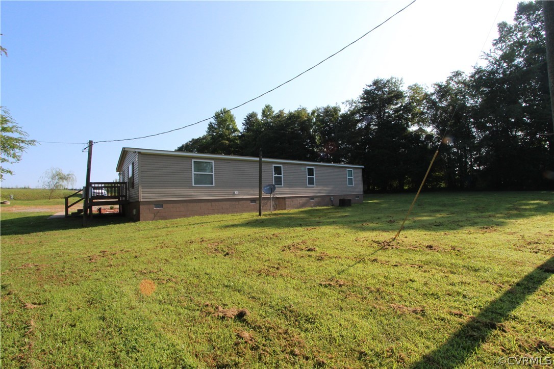 1400 River Road Farmville, VA 23901 - Photo 23 of 29 a view of a back yard of the house