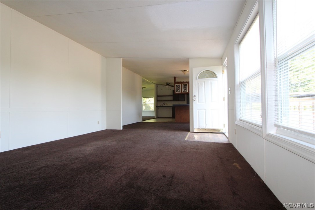 1400 River Road Farmville, VA 23901 - Photo 10 of 29 a view of empty room with a fireplace