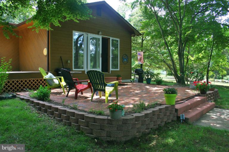 340 Somerset Road Pasadena, MD 21122 - Photo 4 of 30 Exterior (Rear)