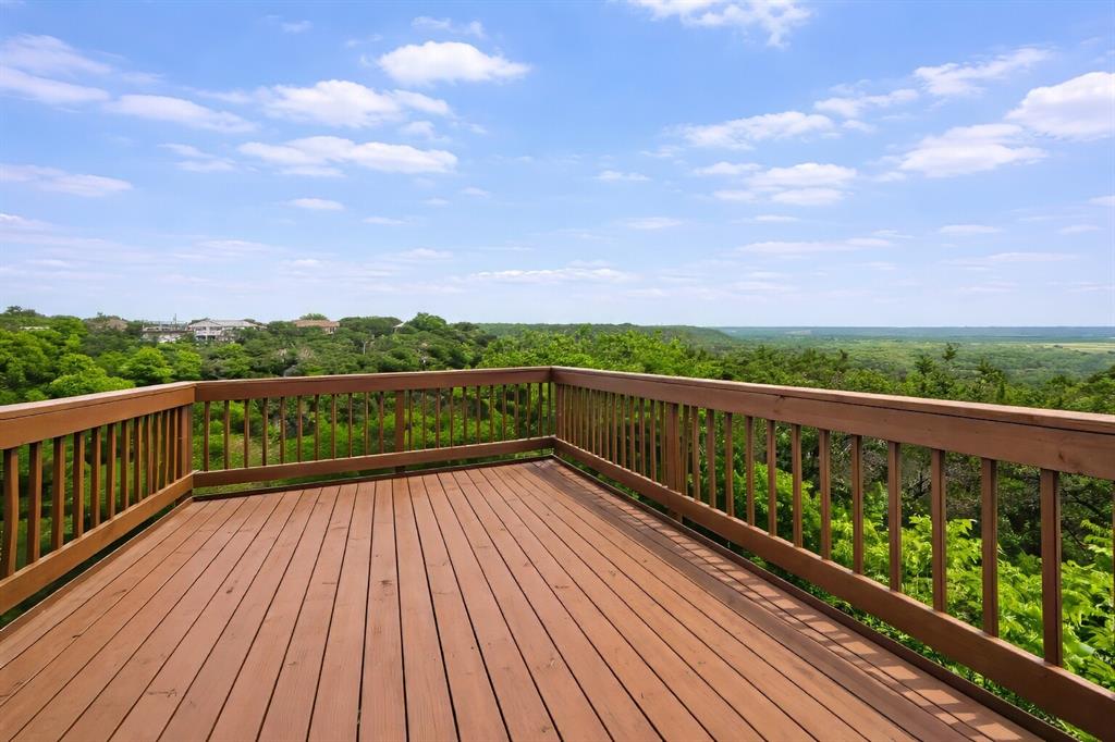 9509 Valley View Trail Rio Vista, TX 76093 - Photo 16 of 29 Upper Deck