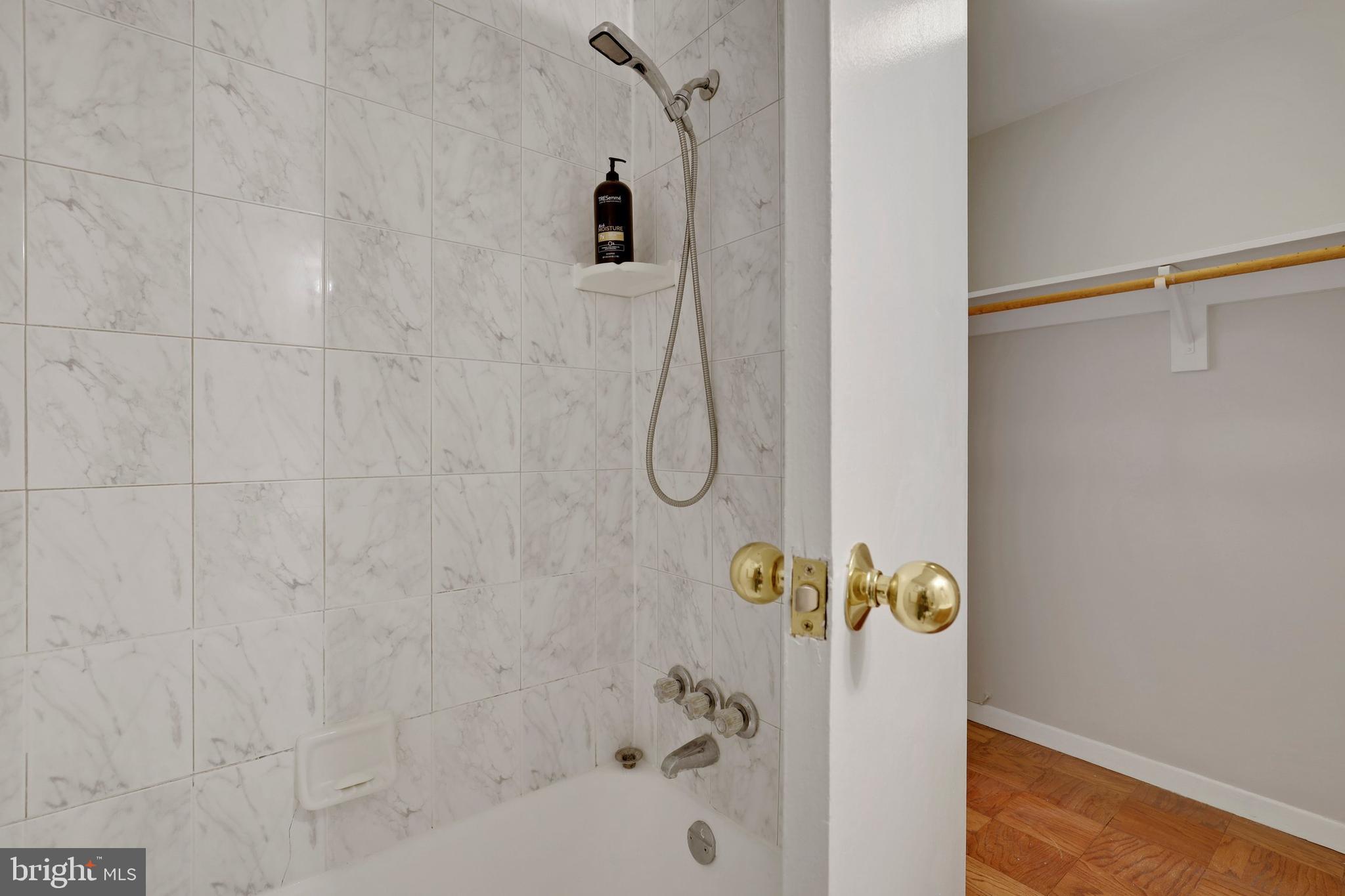 1601 18th Street Northwest, Unit 811 Washington, DC 20009 - Photo 17 of 25