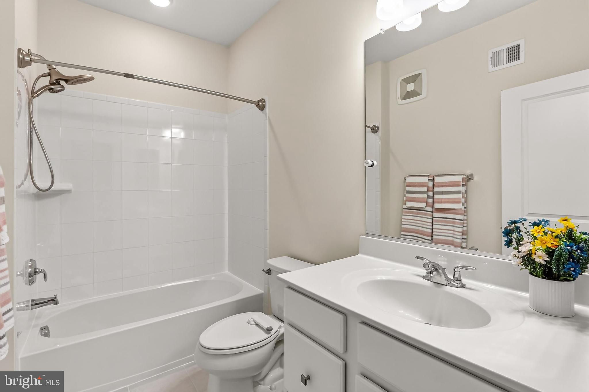 1210 Ribbon Limestone Terrace Southeast Leesburg, VA 20175 - Photo 35 of 58