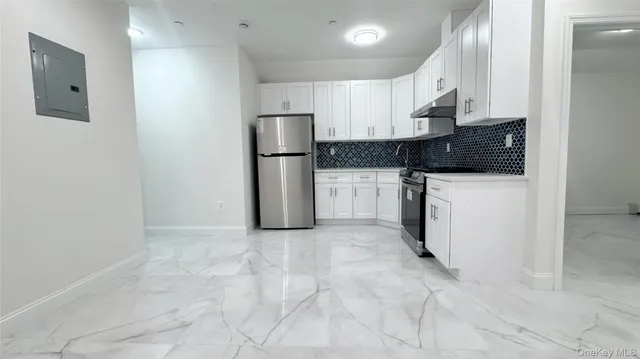 $2,290,000 | 104-49 49th Avenue | South Corona