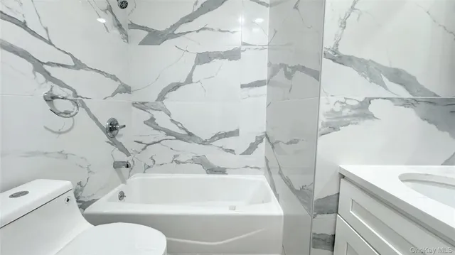 $2,290,000 | 104-49 49th Avenue | South Corona