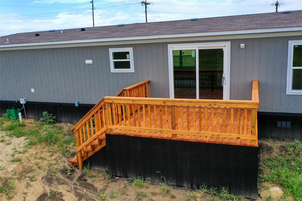 1223 Old Ida Road Sherman, TX 75090 - Photo 6 of 20 a view of balcony with furniture