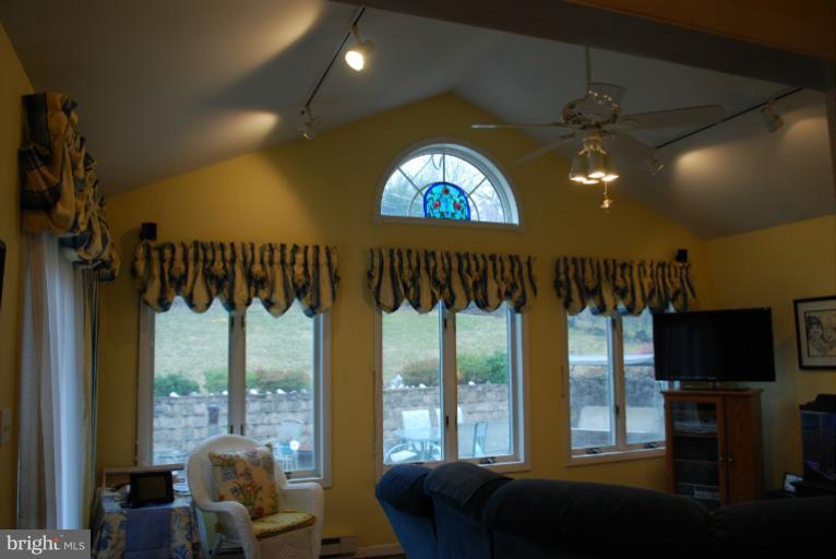 3642 Valley Road Ellicott City, MD 21042 - Photo 25 of 29 Family Room