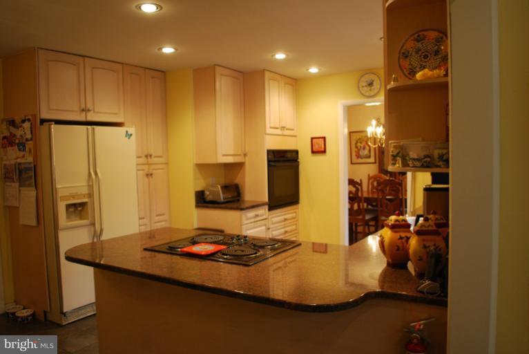 3642 Valley Road Ellicott City, MD 21042 - Photo 6 of 29 Kitchen