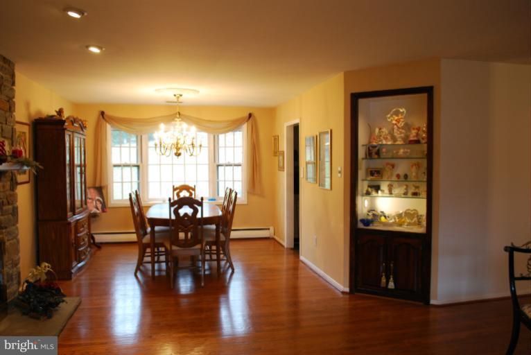 3642 Valley Road Ellicott City, MD 21042 - Photo 10 of 29 Dining Room