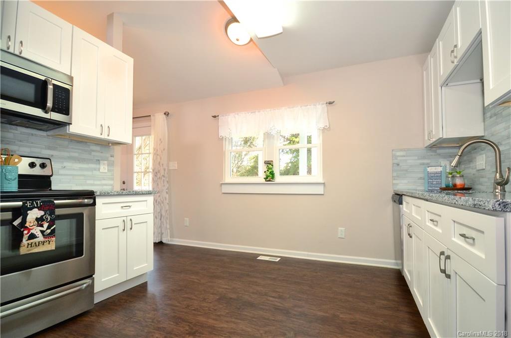 6820 Pence Road Charlotte, NC 28227 - Photo 3 of 17 Gallery Image 3