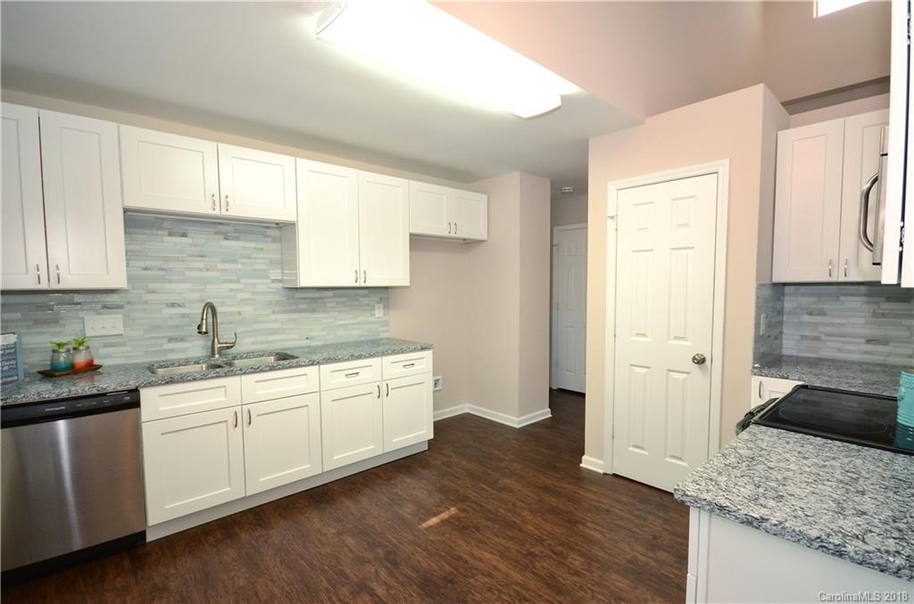 6820 Pence Road Charlotte, NC 28227 - Photo 4 of 17 Gallery Image 4