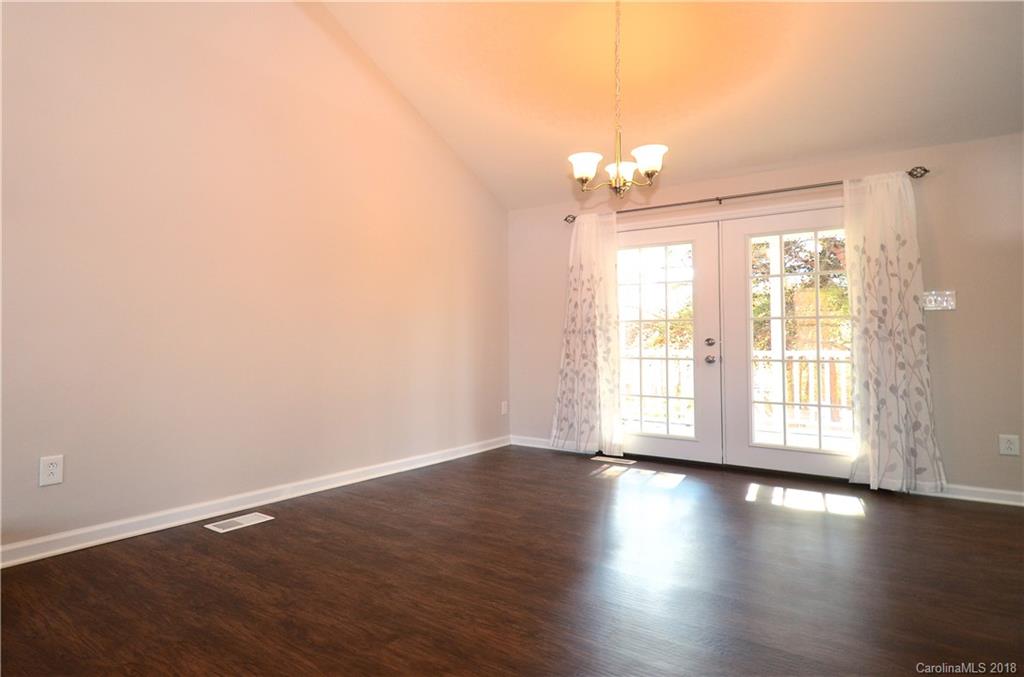 6820 Pence Road Charlotte, NC 28227 - Photo 5 of 17 Gallery Image 5