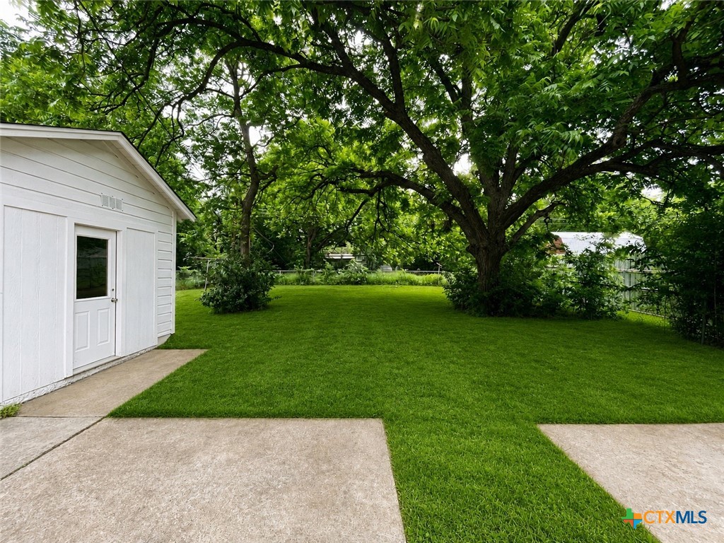 1405 South 39th Street Temple, TX 76504 - Photo 20 of 21 *vegetation artificially enhanced