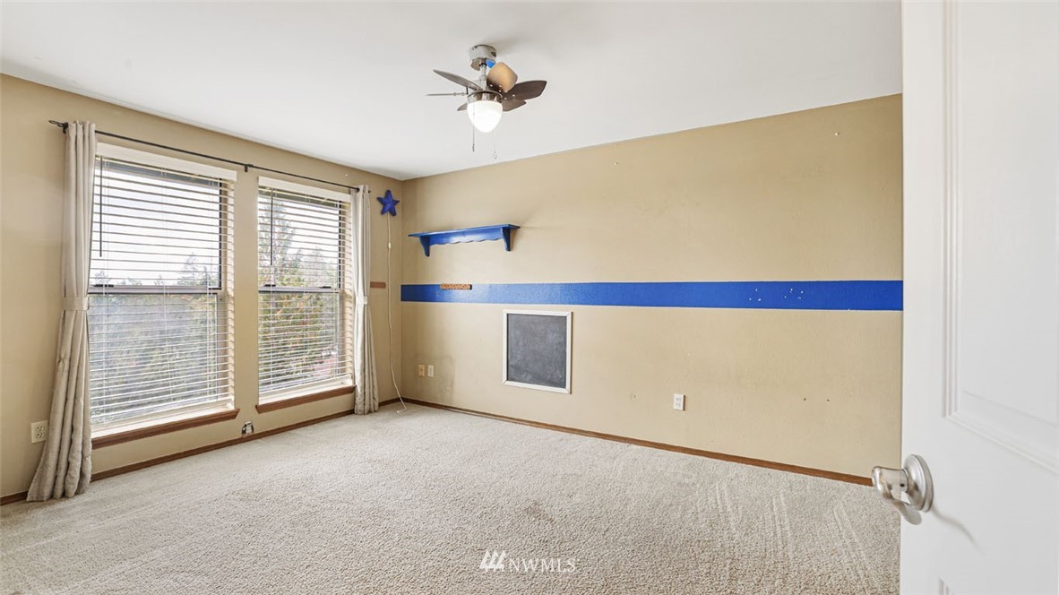 18636 East Spring Lake Drive Southeast Renton, WA 98058 - Photo 21 of 31 Gallery Image 21