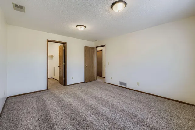 $169,900 | 20 94th Circle Northwest, Unit 203NW, Coon Rapids, MN 55448