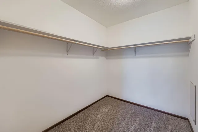 $169,900 | 20 94th Circle Northwest, Unit 203NW, Coon Rapids, MN 55448