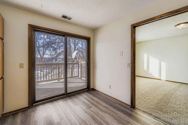 $169,900 | 20 94th Circle Northwest, Unit 203NW, Coon Rapids, MN 55448