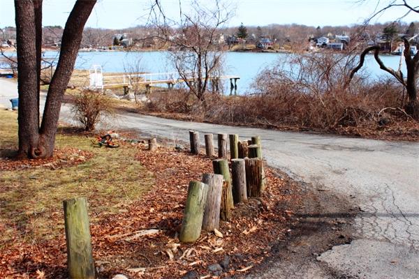 9 Doanne Road Gloucester, MA 01930 - Photo 26 of 28 Gallery Image 26