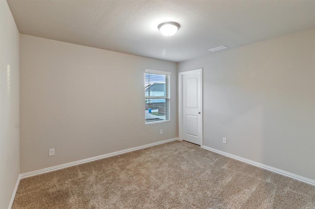 3839 Barnett Road Rowlett, TX 75089 - Photo 9 of 16