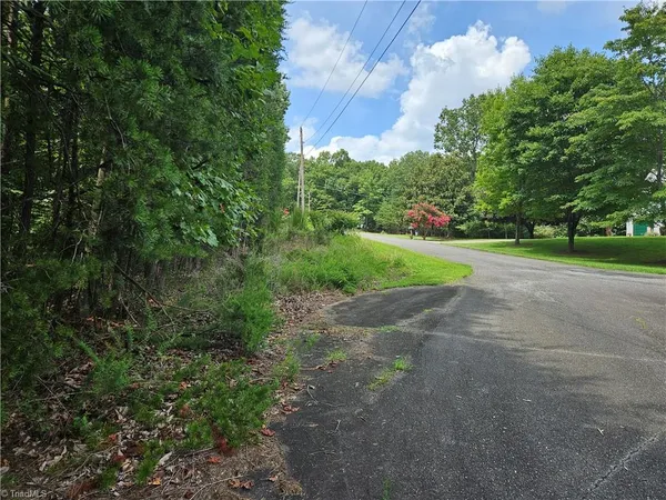 $55,000 | 0 Knollcrest Drive, Unit 62, Pinnacle, NC 27043