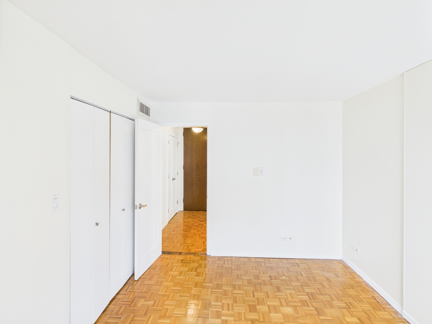 1310 North Ritchie Court, Unit 7D Chicago, IL 60610 - Photo 27 of 38 a view of an empty room