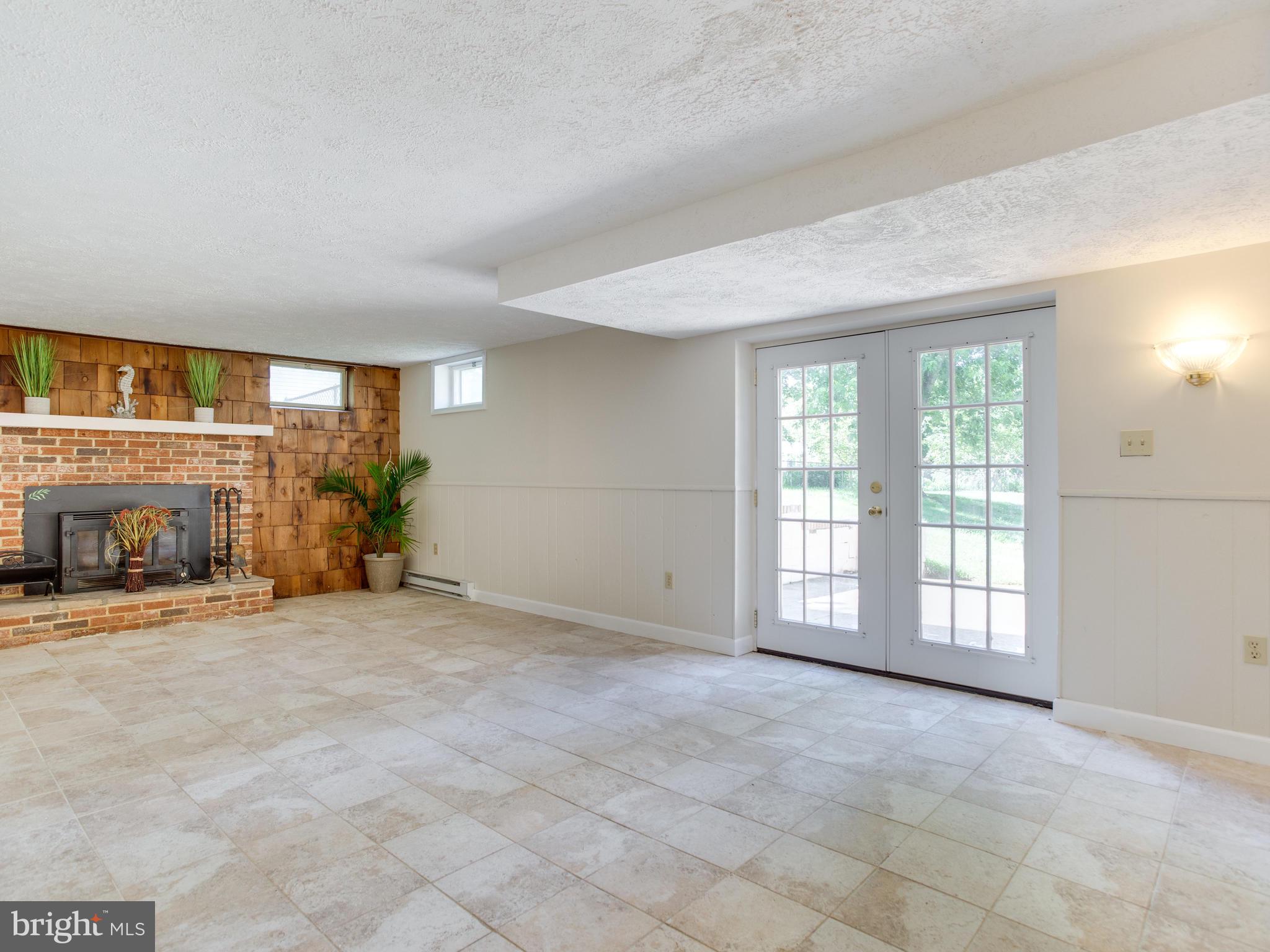 111 Claiborne Road Edgewater, MD 21037 - Photo 24 of 34 Gallery Image 24