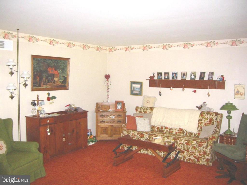 912 Rabbit Hill Road Lititz, PA 17543 - Photo 6 of 6