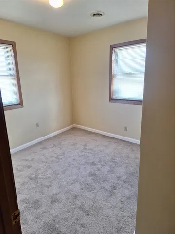 $1,000 | 2 Jefferson Avenue, Unit 8, Endicott, NY 13760