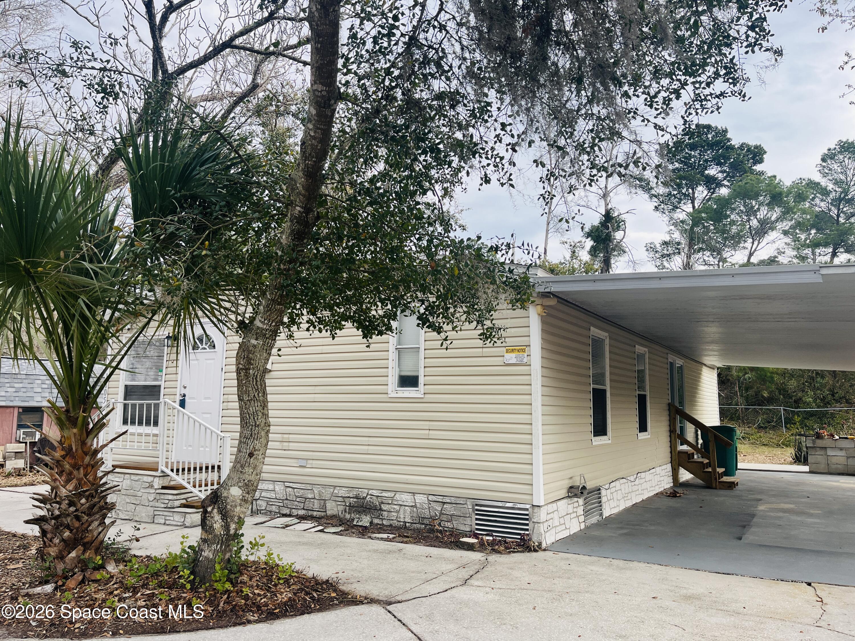 1605 Ridge Drive Cocoa, FL 32926 - Photo 2 of 15 20260211_151713482_iOS