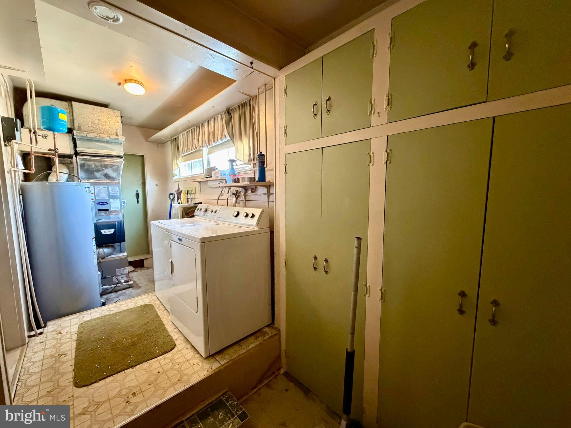 7404 Knollwood Road Baltimore, MD 21286 - Photo 11 of 21 a room with storage and utility