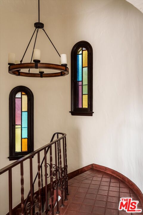 2064 Ames Street Los Angeles, CA 90027 - Photo 23 of 49