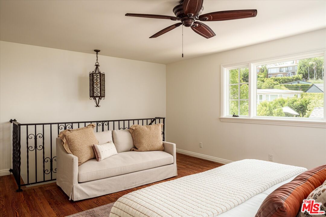 2064 Ames Street Los Angeles, CA 90027 - Photo 28 of 49