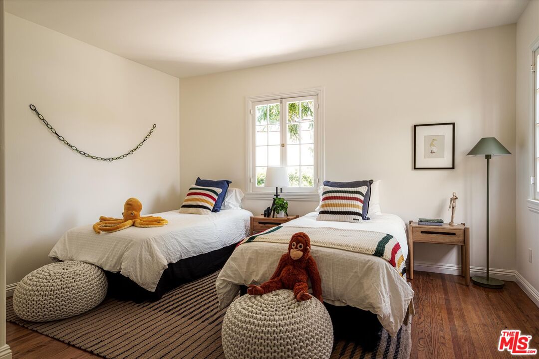 2064 Ames Street Los Angeles, CA 90027 - Photo 34 of 49