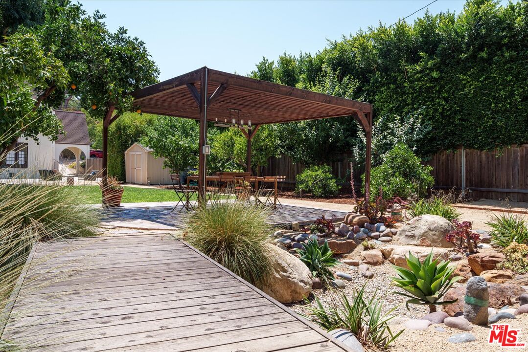 2064 Ames Street Los Angeles, CA 90027 - Photo 39 of 49