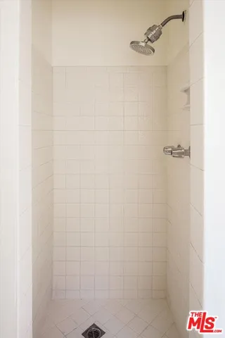 $2,399,000 | 2064 Ames Street, Los Angeles, CA 90027