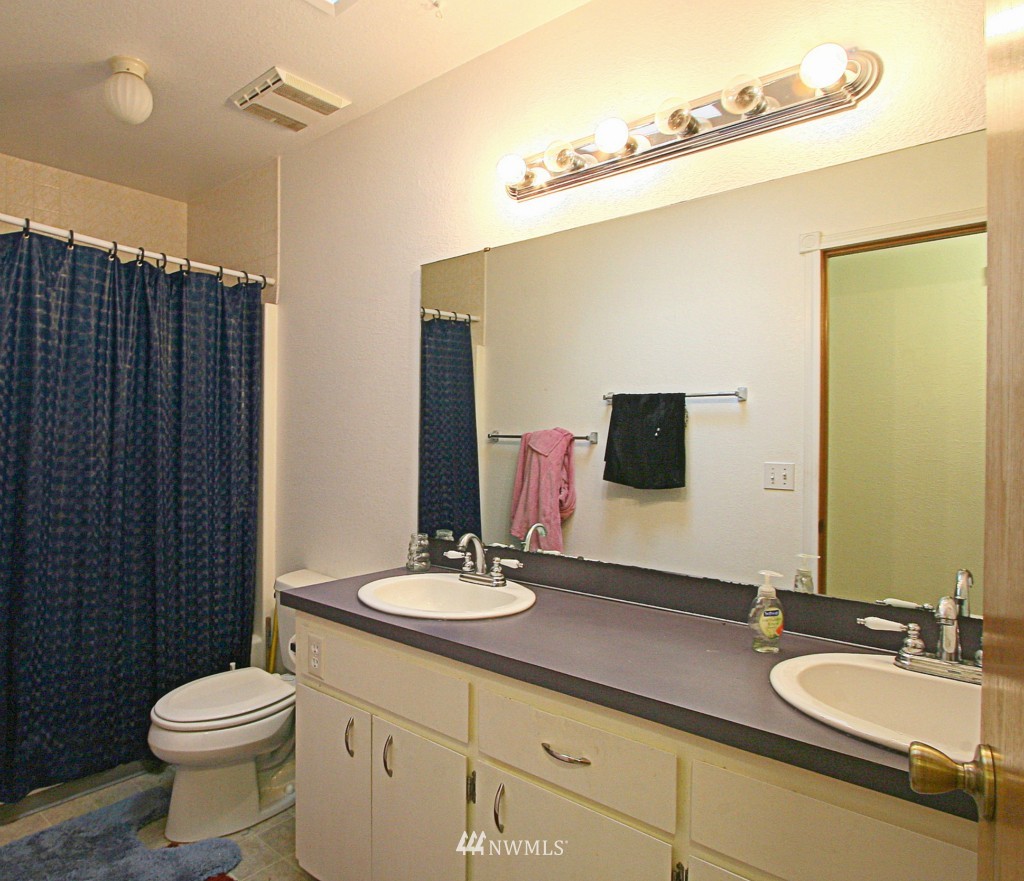 1214 Roland Street Bellingham, WA 98229 - Photo 12 of 15 Gallery Image 12