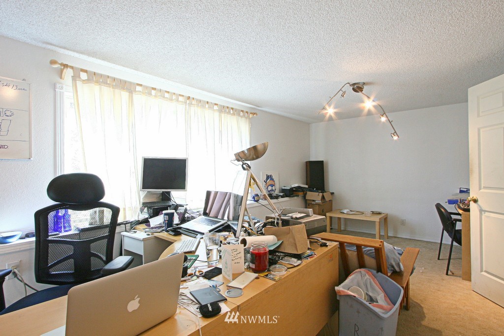 1214 Roland Street Bellingham, WA 98229 - Photo 7 of 15 Gallery Image 7