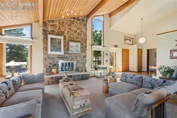 $948,000 | 340 Thames Drive, Colorado Springs, CO 80906